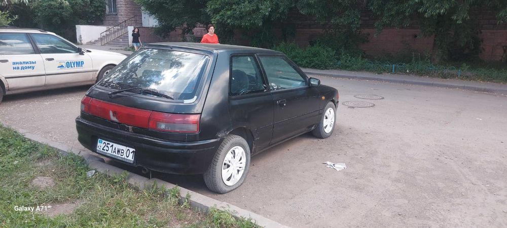Продам Mazda 323