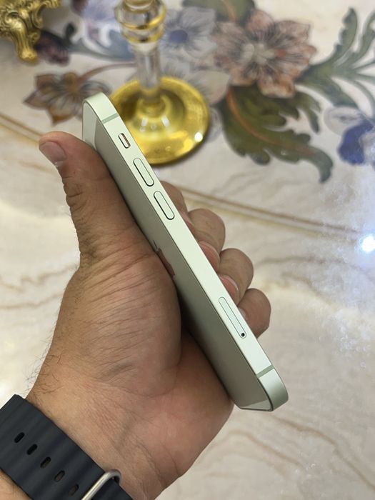 Iphone 12 mini sotiladi