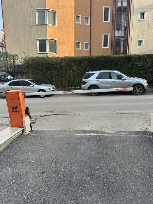 Дава се под наем Гараж / Паркомясто в София, Красно село - 40 кв.м за 278.97 € - Снимка #2