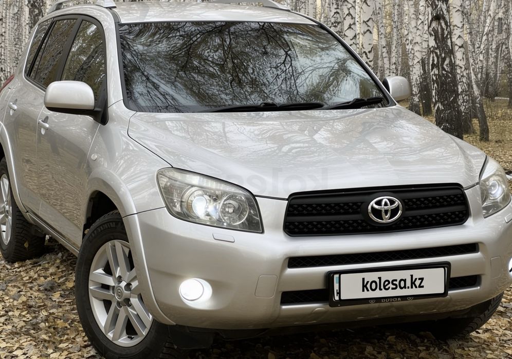Продам Toyota RAV4