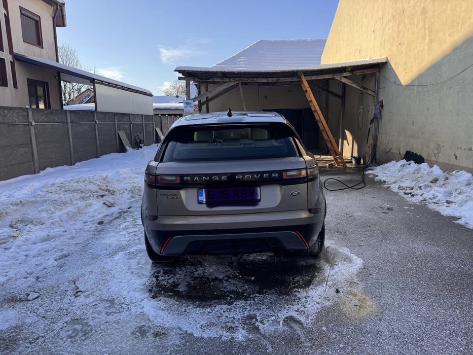 Range rover velar
