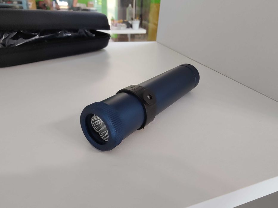 Laser portabil cu infrarosu, 5 LED-uri si 5 lungimi de unda