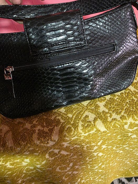 Posetă damă piele naturală 100%