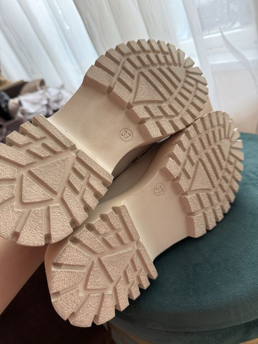 Чисто нови лоуфъри