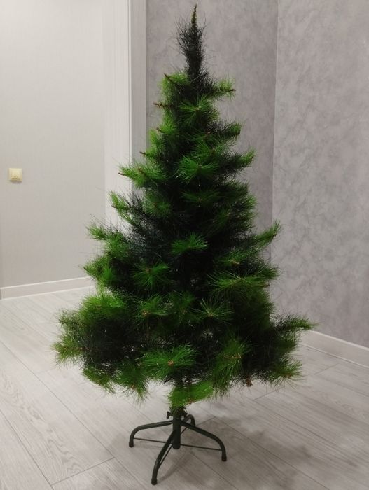 Ёлка новогодняя искусственная