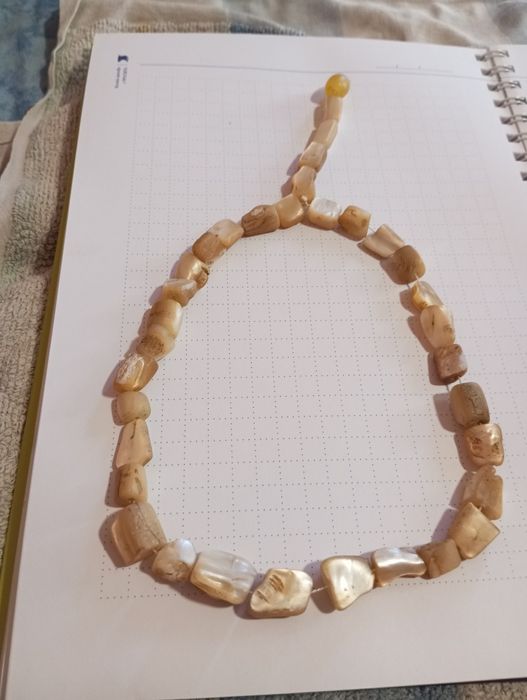 Стара седефена броеница