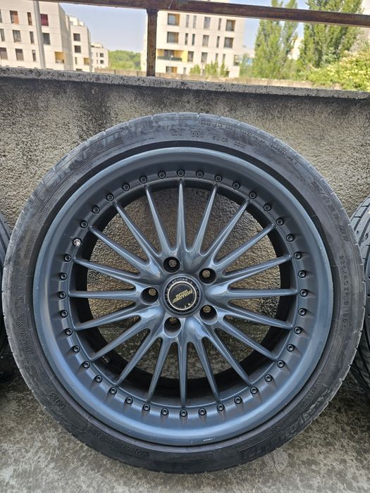 5 х 112 18 ки и два комплекта