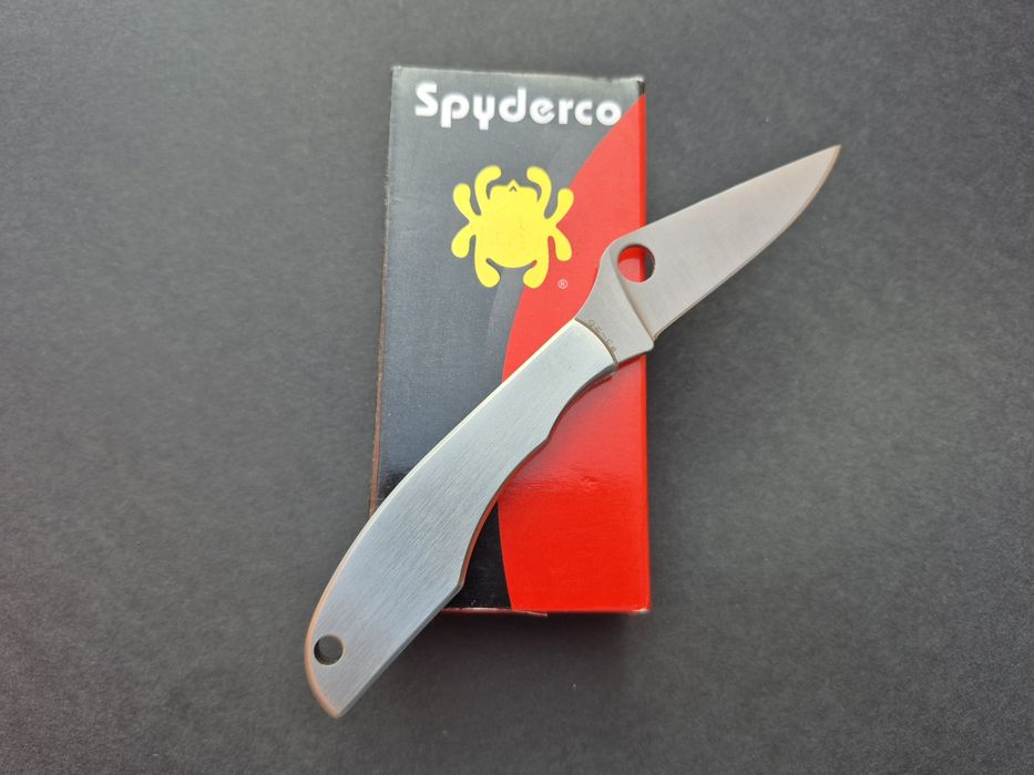 Сгъваем джобен нож Spyderco Grasshopper C138