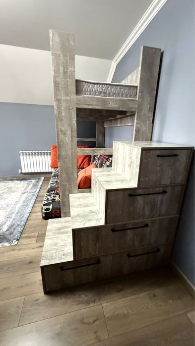 Продам мебель в отличном состоянии