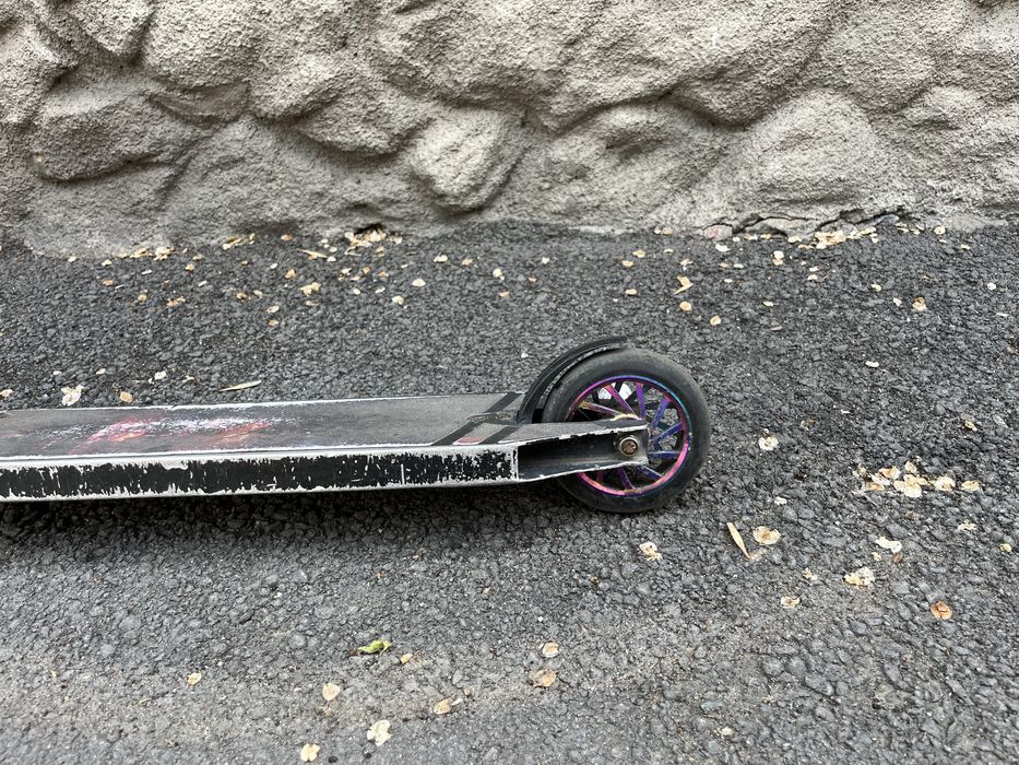 трюковой самокат