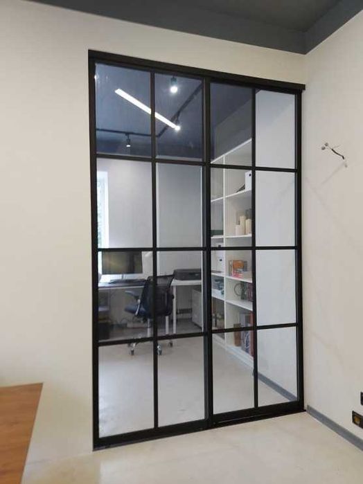 Стеклянные раздвижные двери / Стеклянные перегородки