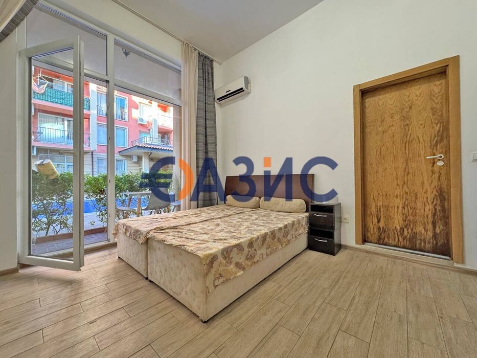 Продава се Едностаен апартамент в к.к. Слънчев бряг - 37 кв.м за 731 €/кв.м - Снимка #3