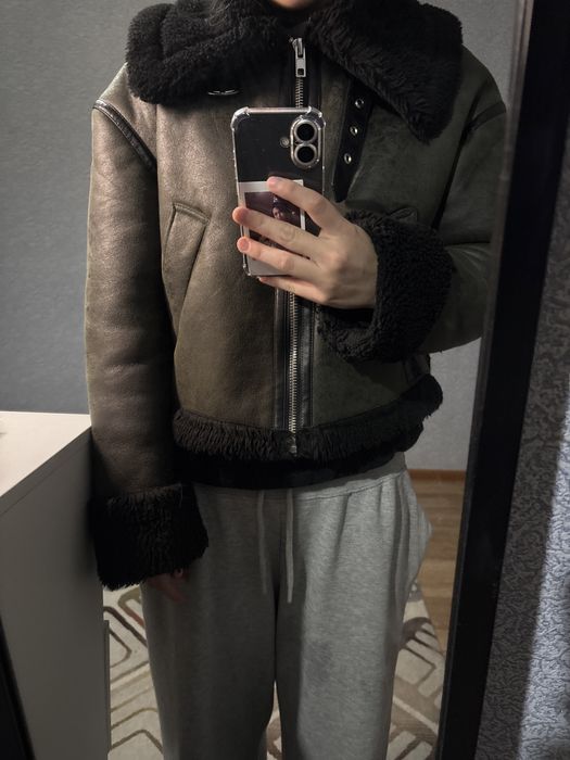 Дубленка.Цвет хакки.