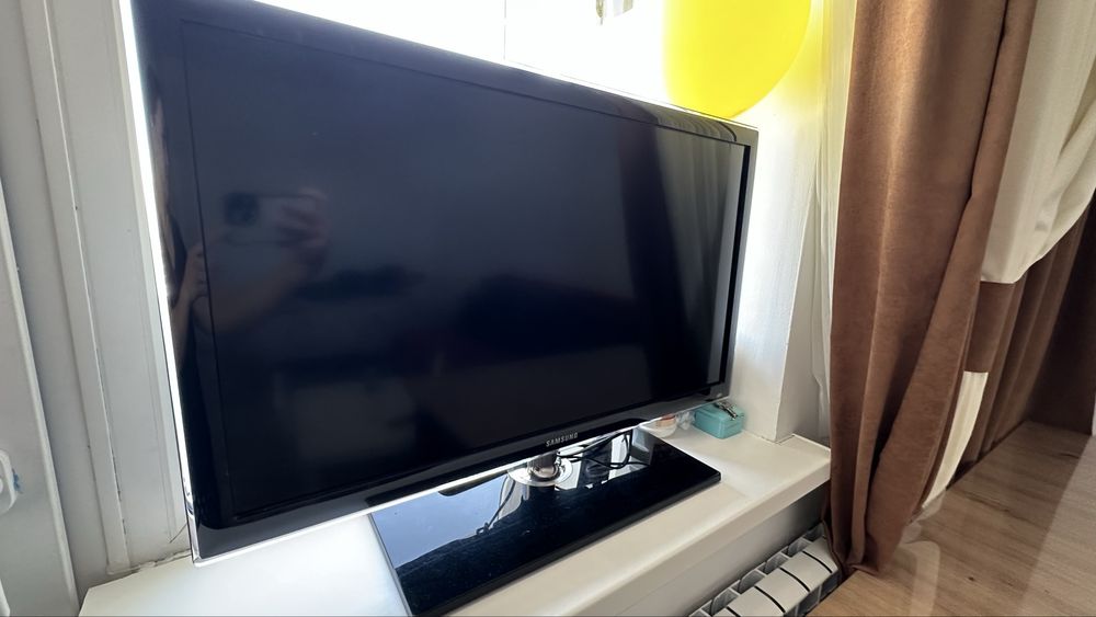 Продам телевизор