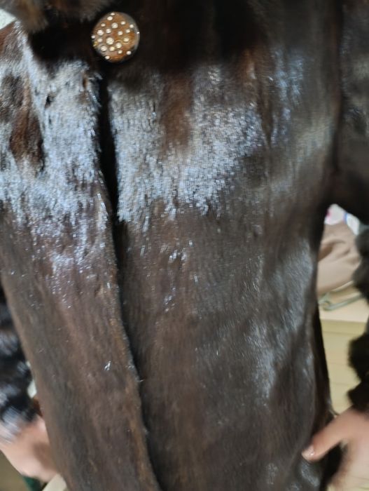 Продам норковую шубку