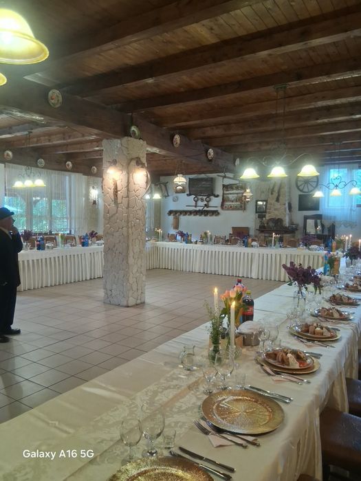 Spatiu comercial (restaurant cu sala de evenimente si magazin)la cheie.