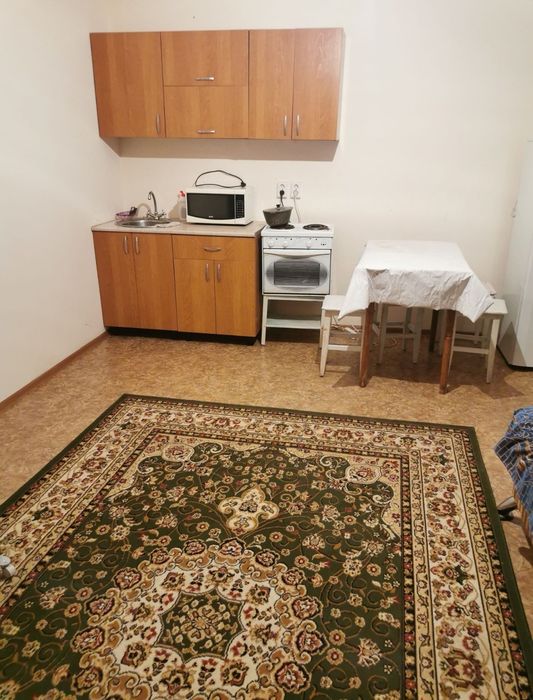 Продается 1,5 на КШТ. По ул Шарипова 2.