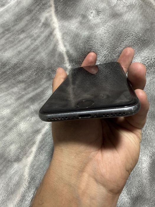 Vand iPhone 8