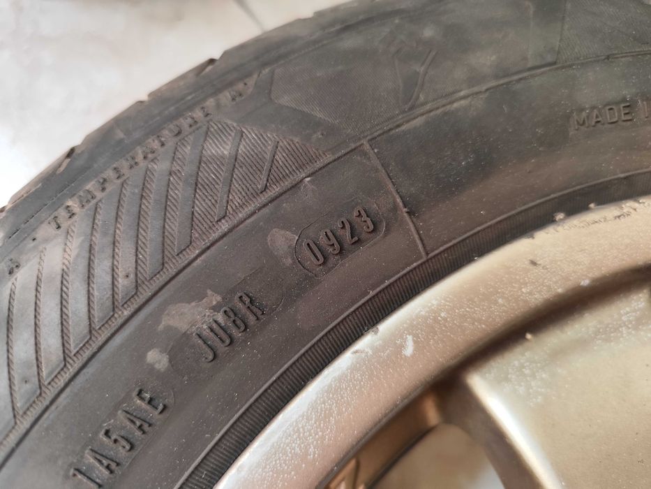 Алуминиеви джанти с летни гуми за VW, Audi