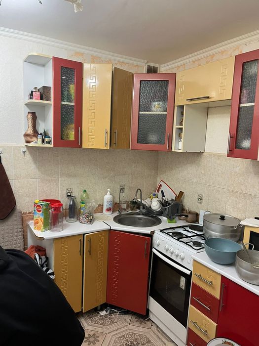 Продам шкаф 25-30 Т