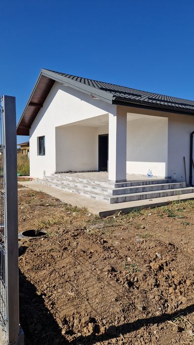 Casa de vânzare la gata