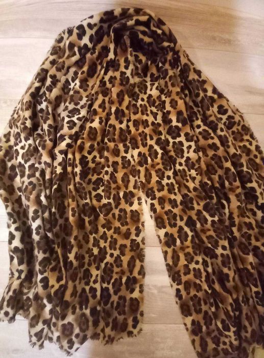 Палто, Яке Зара, Бершка, сиво, бежово, горчица, шал леопард