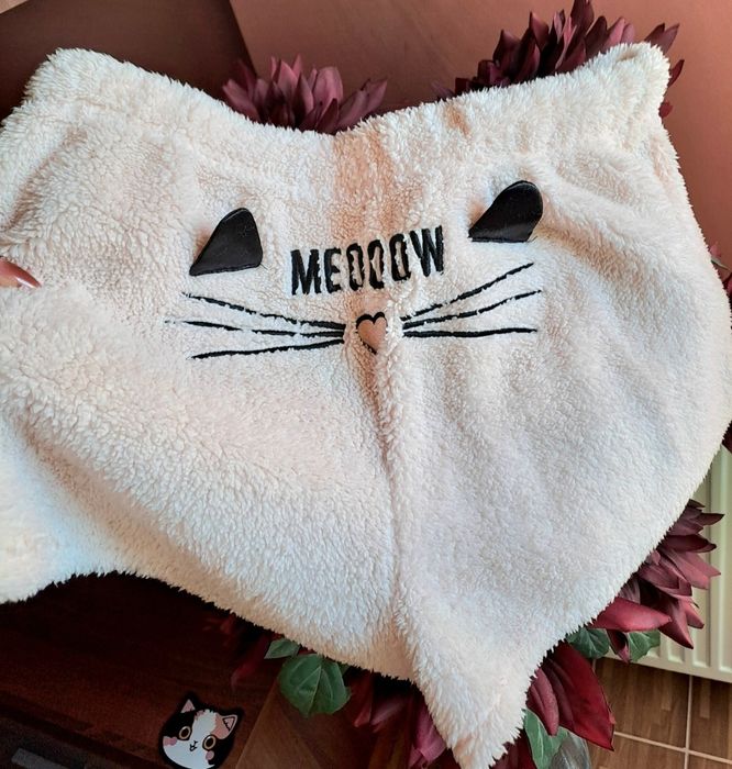 Pantaloni scurti pufosi cu pisica pantaloni dama