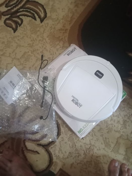 Робот пылесос Sweepin Robot