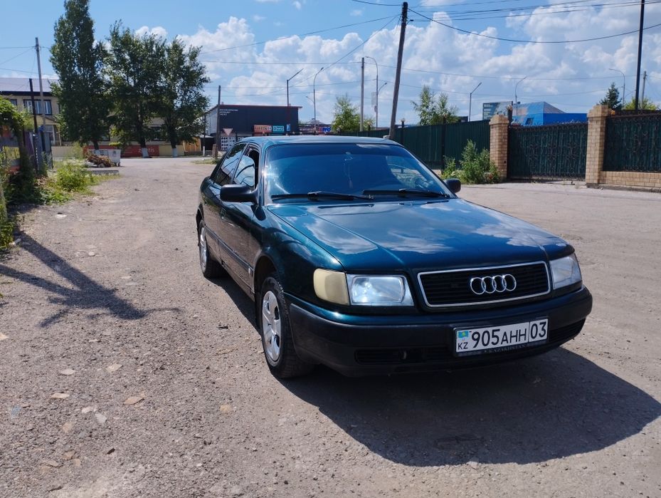 Продам Ауди 100 с4