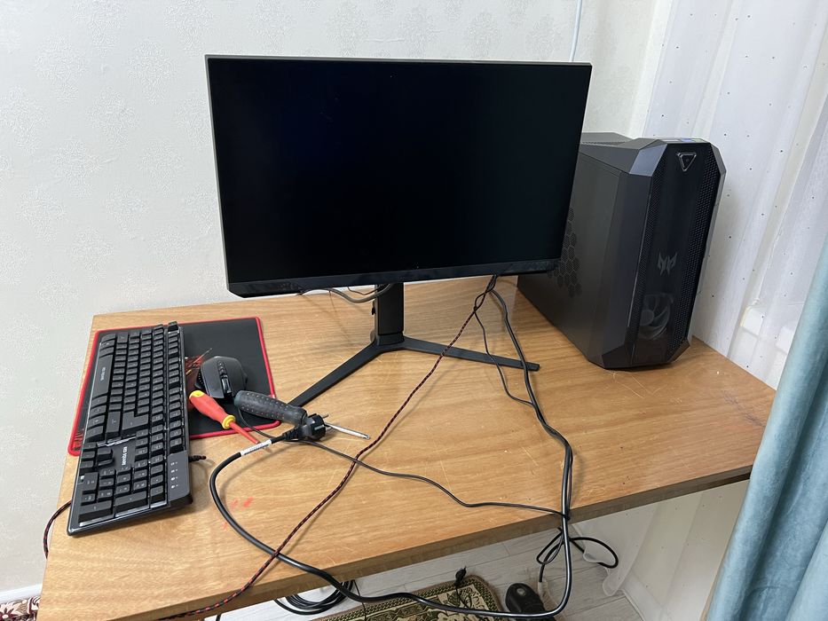 Монитор Samsung Odyssey