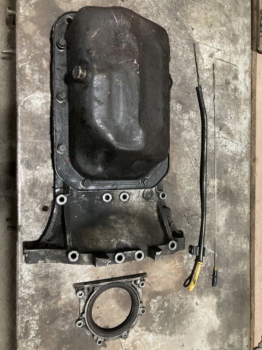 Продам запчасти мазда 626