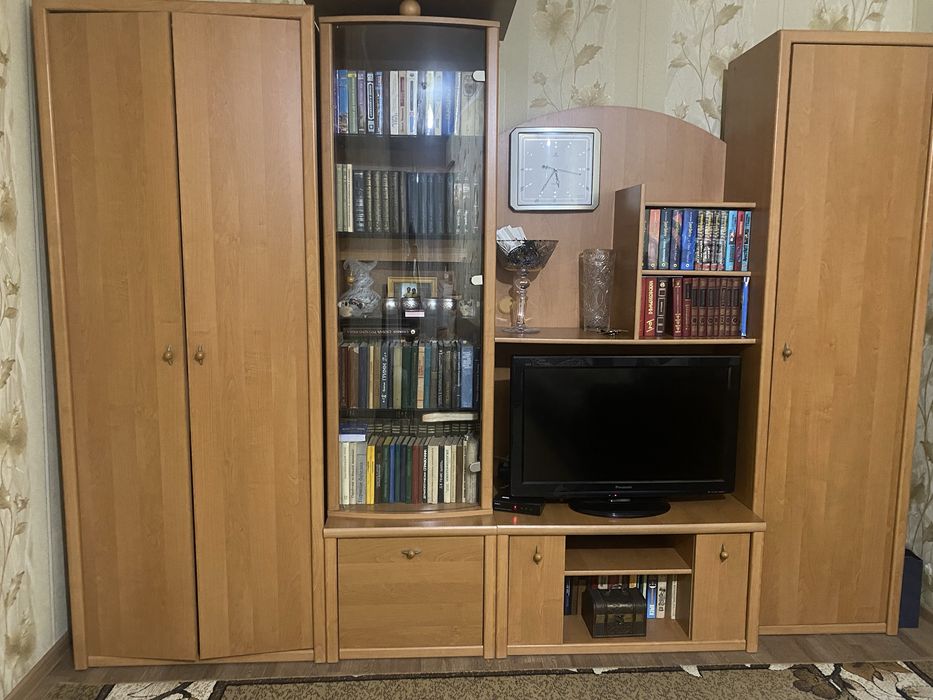 Продам шкаф-горка