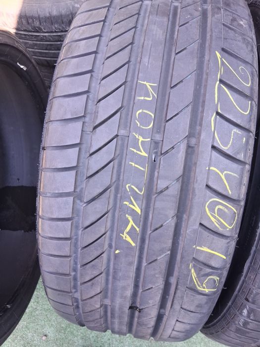 225 40 19 Континентал 2бр летни