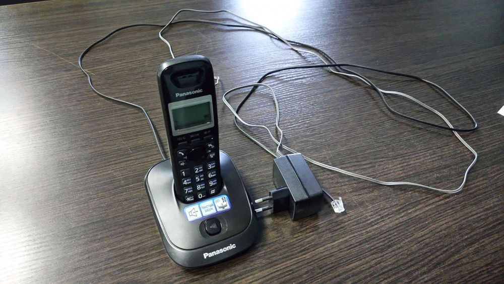 Радиотелефоны Panasonic KX-TG1611UA