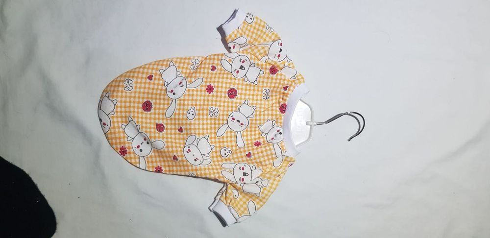 Одежда для собак и кошек