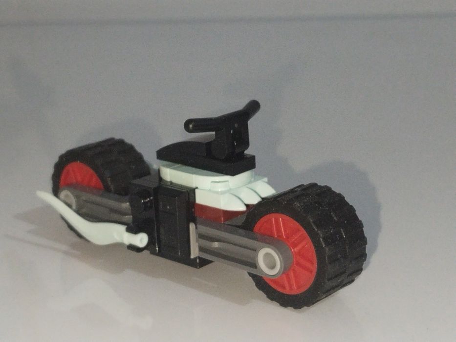 Оригинальный набор LEGO Ninjago (Роботы, Мотоциклы.