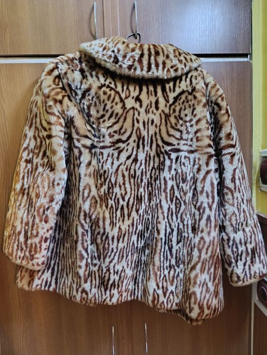 Haină de blană naturală