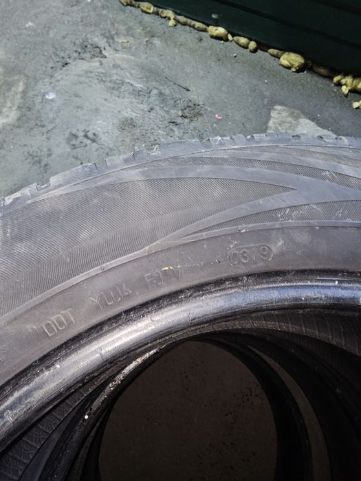 Продам резину (шины) 225/18/55