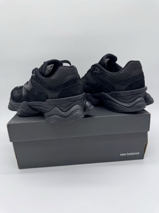 New Balance 9060 Triple Black