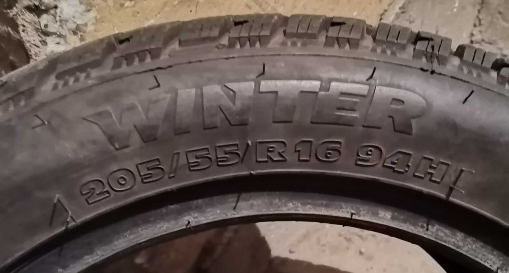 Продавам 1 брой зимна гума 205.55.16 дот 2022 Tigar