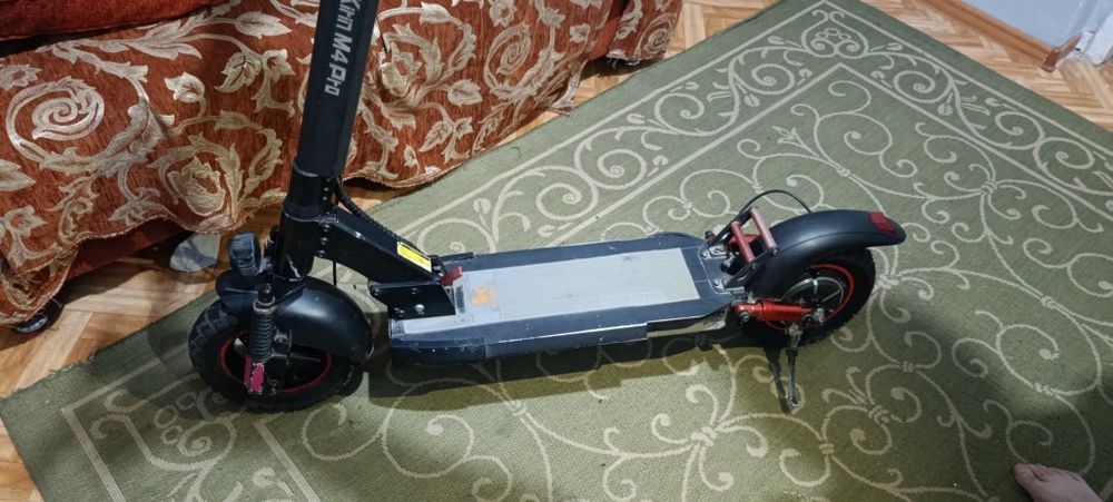 Электронный самокат kugoo m4 pro
