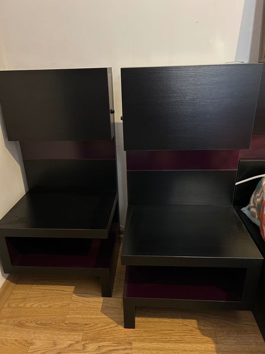 Комплект нощни шкафчета с вградено осветление