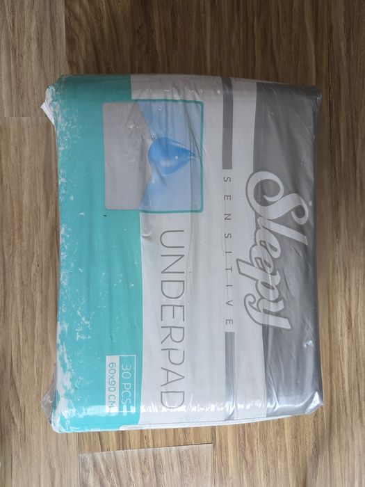 Scutece Pampers nr.6 și aleze