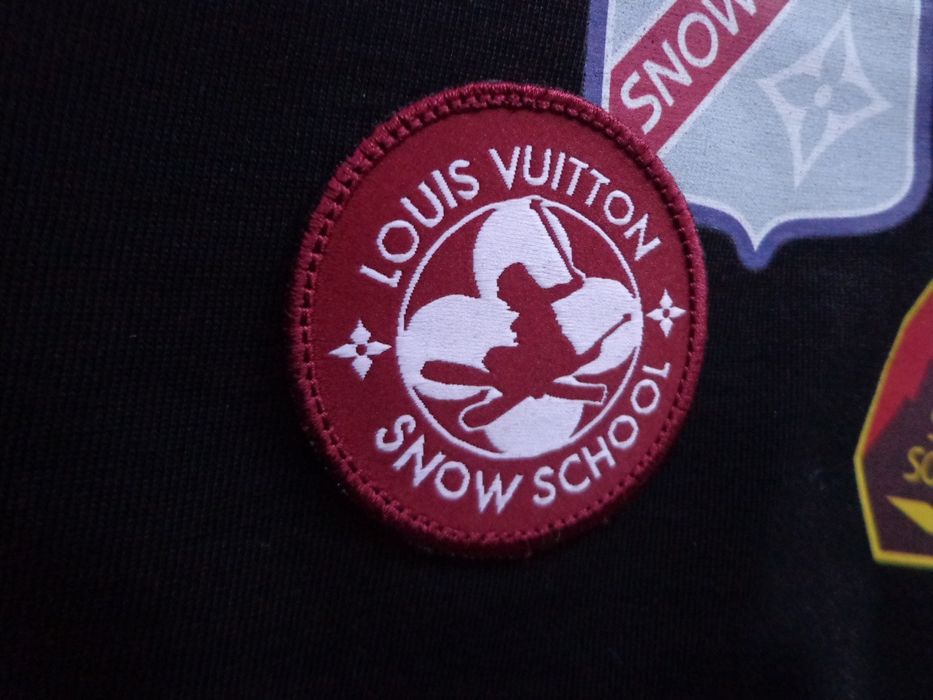 Невероятна мъжка тениска Louis Vuitton Signature Patches T shirts