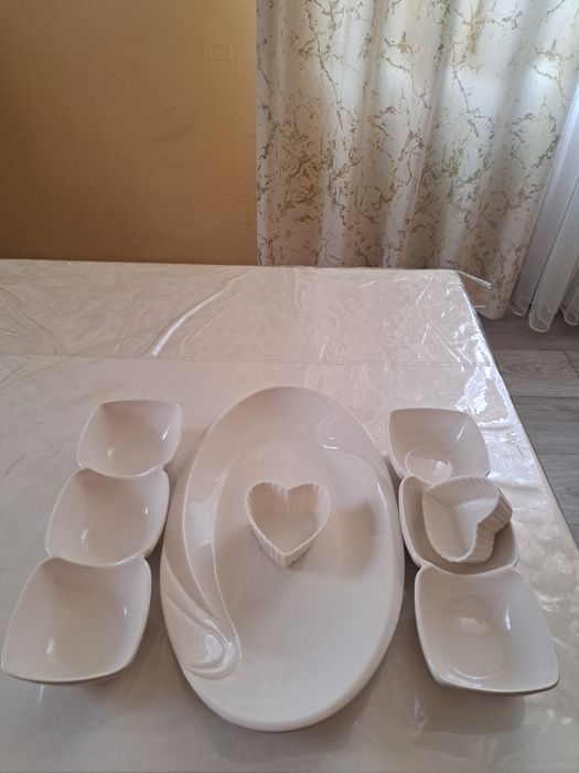 Новый комплект из 5ти предметов