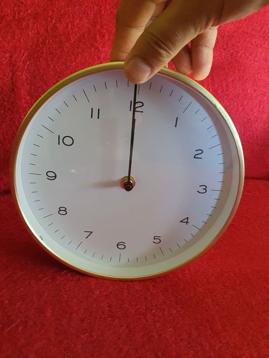 Стенен Немски Часовник