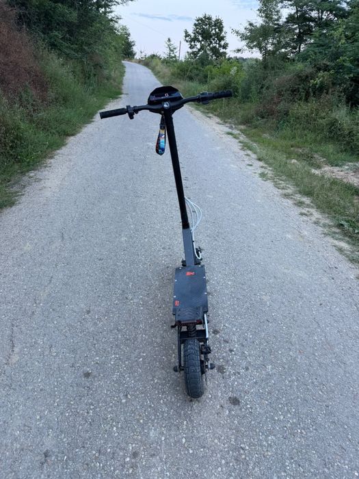 Trotineta electrica Kukrin G2