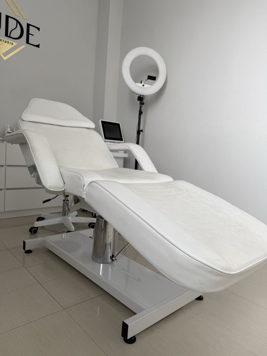 Кушетка косметологическая гидравлическая