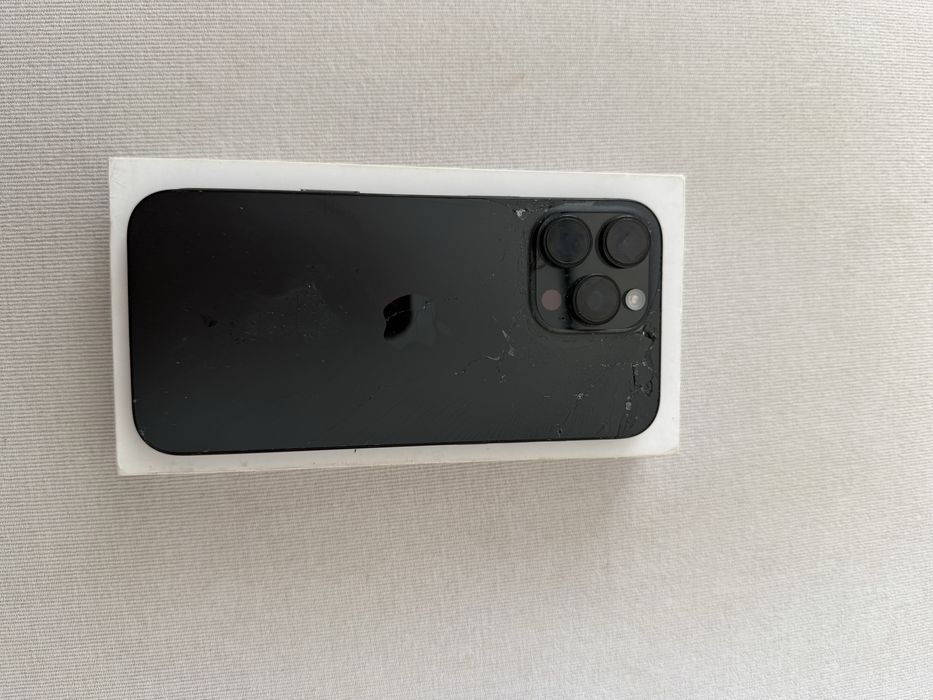 Iphone 16 pro max e sim