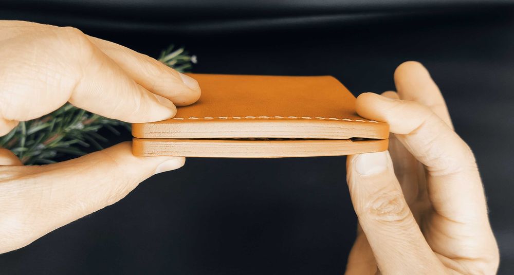 Ръчно изработени минималистични кожени портфейли за мъже, черни